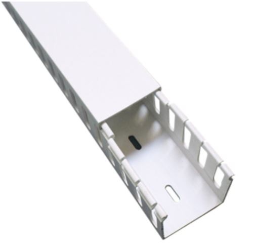 Otvorte káblový kanál s otvorom